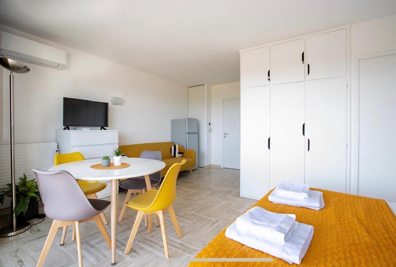 Cannes Marina Suite Vue Mer Манделю-ла-Напул Екстериор снимка